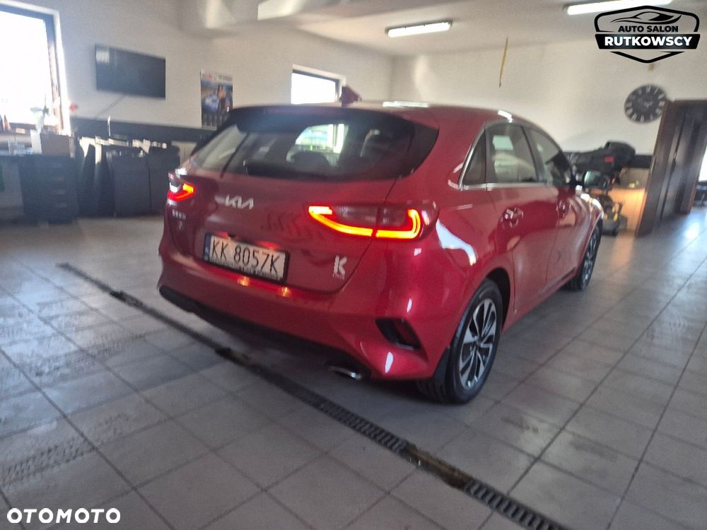 Kia Ceed 1.5 T-GDI M - 5