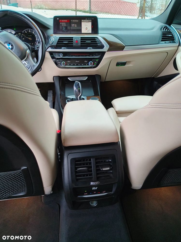 BMW X3 xDrive30i GPF xLine sport - 9