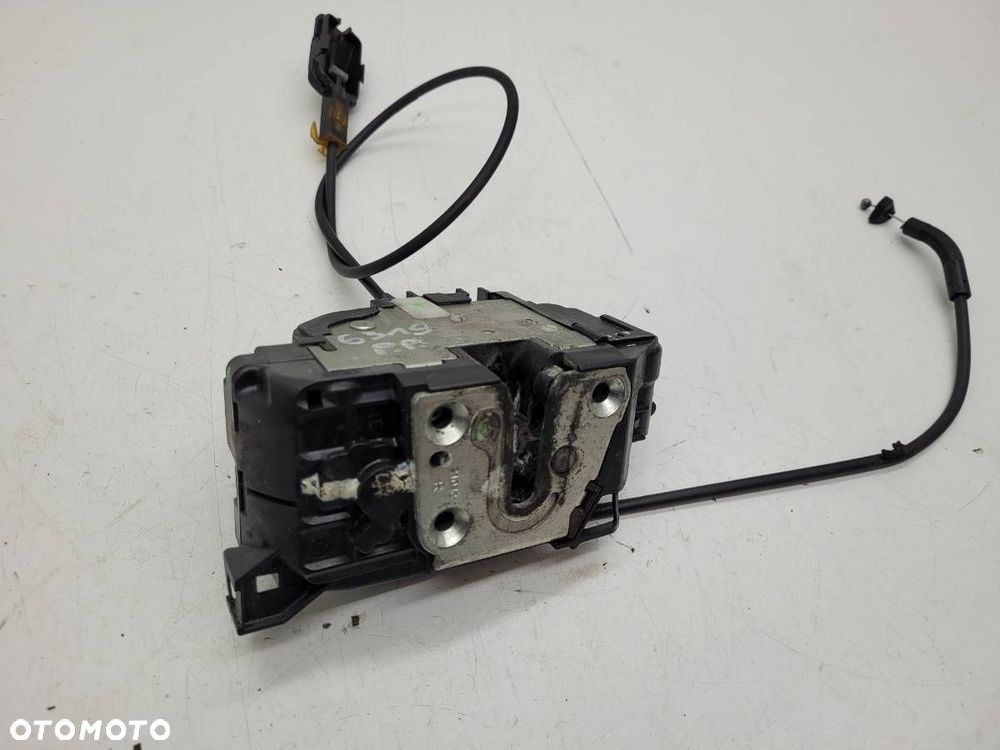 ZAMEK PRZÓD PRZEDNI PRAWY RENAULT MODUS EU 4 PIN