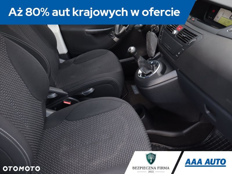 Citroën C4 Picasso - 11