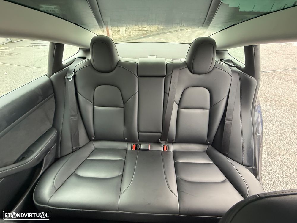 Tesla Model 3 Long Range Tração Traseira - 9