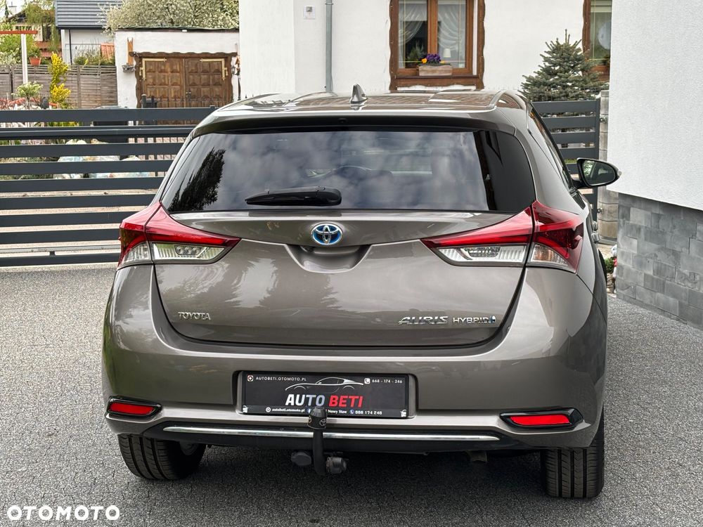 Toyota Auris 1.8 HSD Prestige NAVI - 30