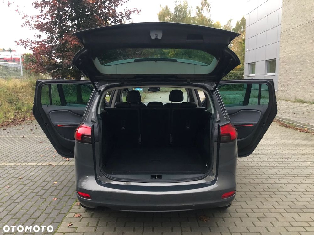 Opel Zafira Tourer 1.4 Turbo Active - 24