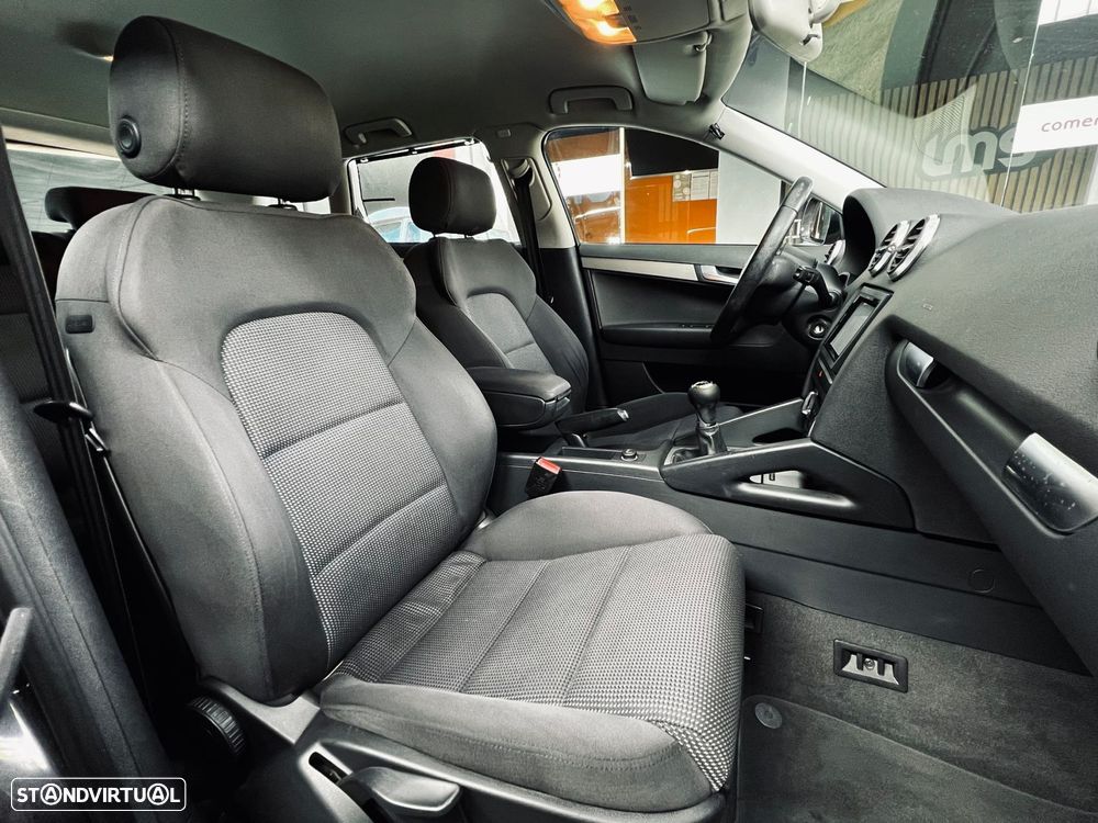 Audi A3 Sportback 1.6 TDI Sport - 26