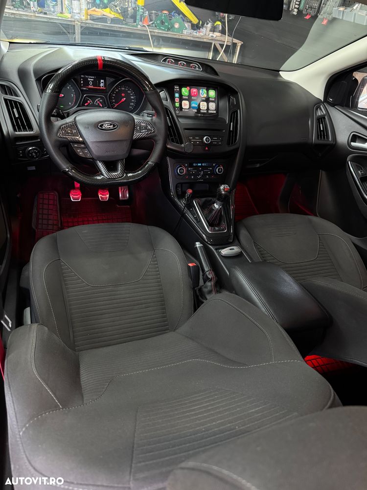 Ford Focus 1.5 TDCi ST-Line - 21