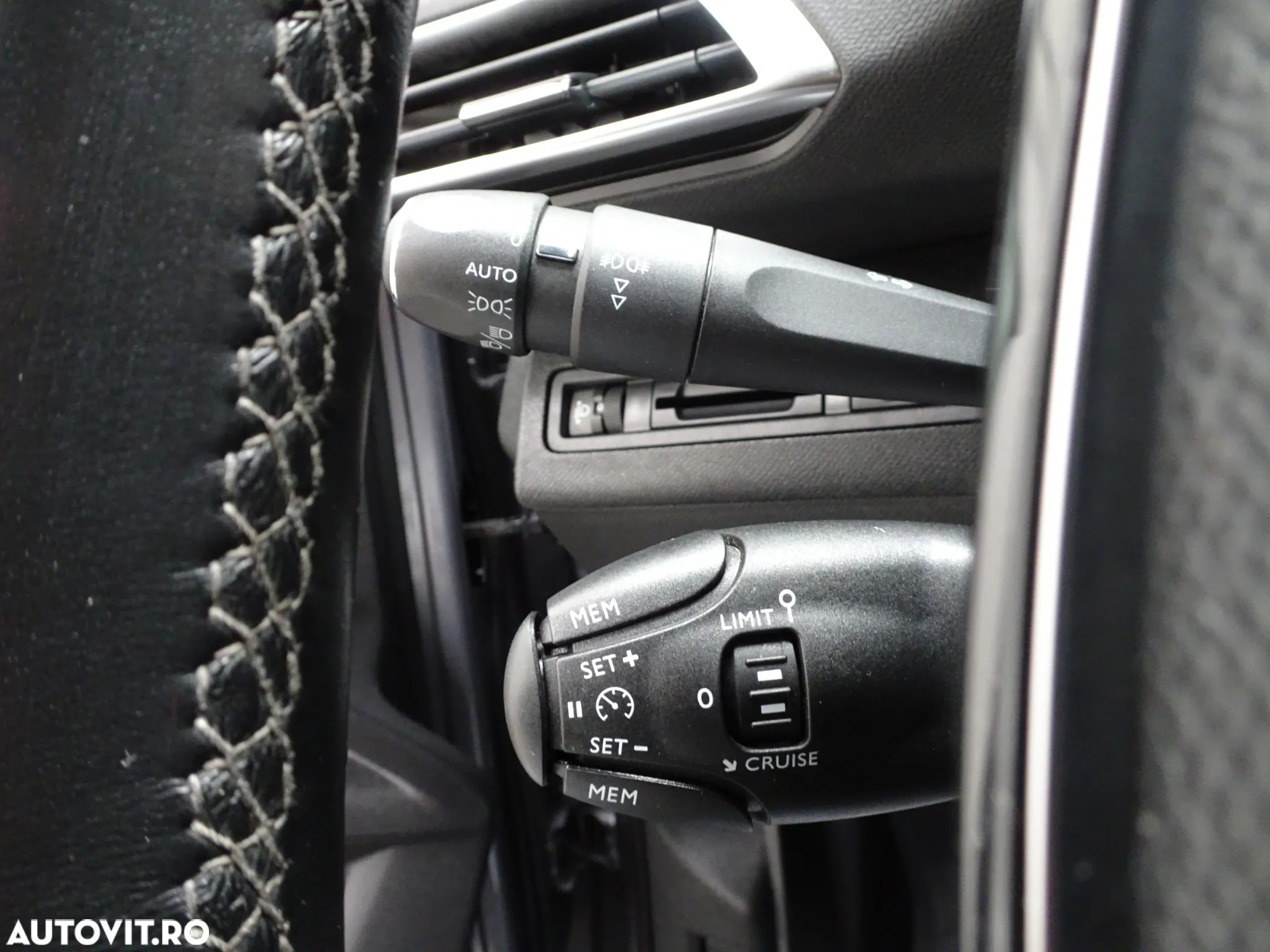 Peugeot 3008 1.2 PureTech 130 S&S BVM6 Active Pack - 18