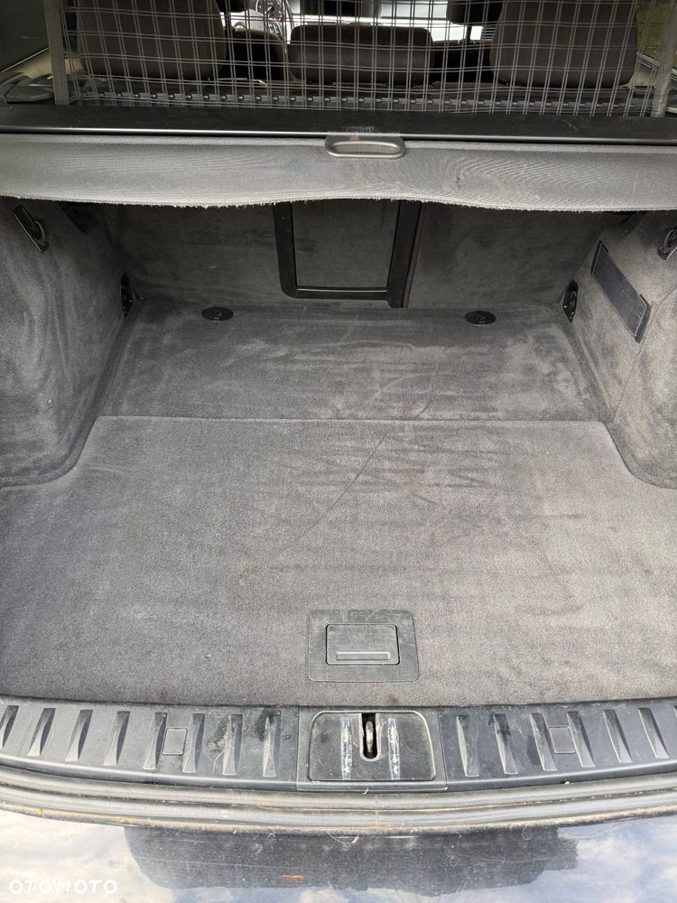 BMW Seria 3 - 38