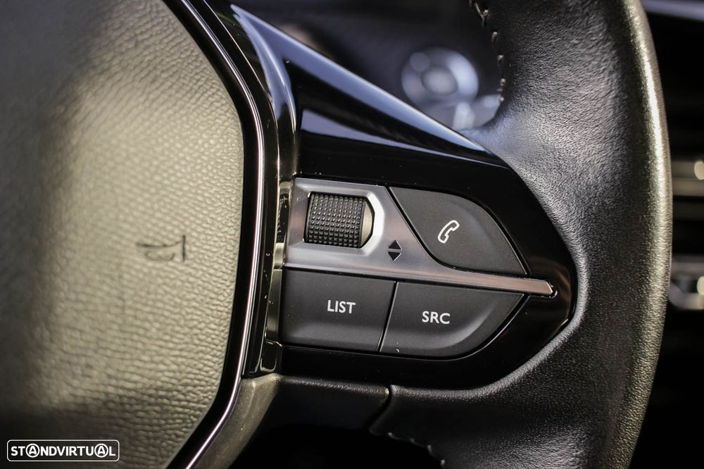 Peugeot e-208 50 kWh Active Pack - 19