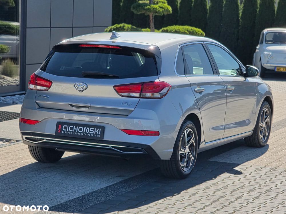 Hyundai i30 1.5 DPI Comfort - 23