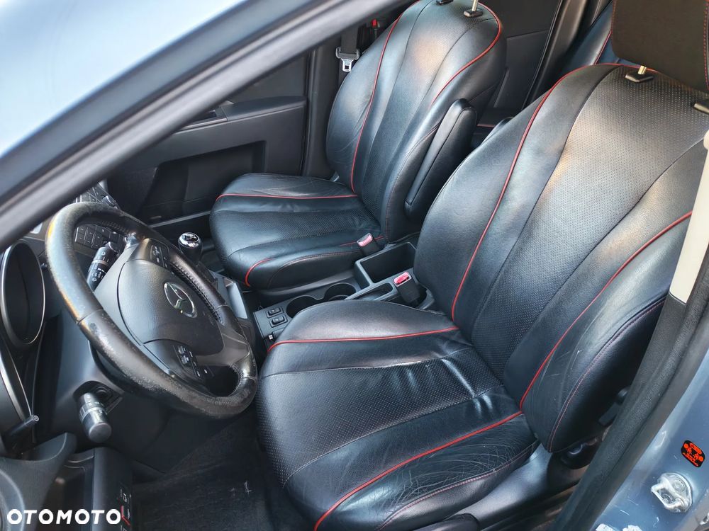 Mazda 5 2.0 Exclusive + - 13
