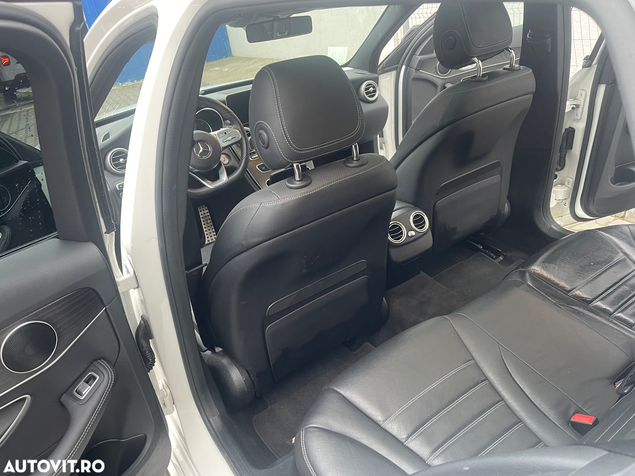 Mercedes-Benz C 220 d 9G-TRONIC AMG Line - 13