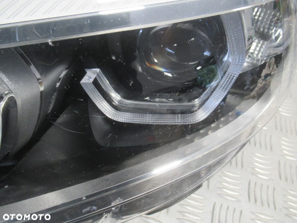 LAMPA PRZEDNIA PRZÓD PRAWA LEWA BMW 2 F22 LIFT 2017-2021 - 32