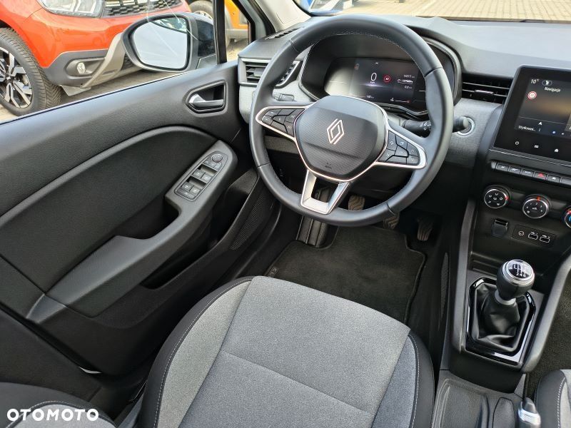 Renault Clio - 13