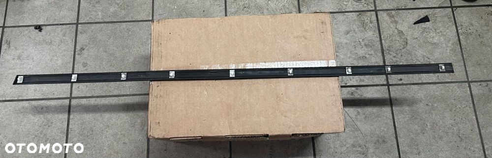 listwa drzwi prawa bmw 3 e46 5113-8252378 - 9