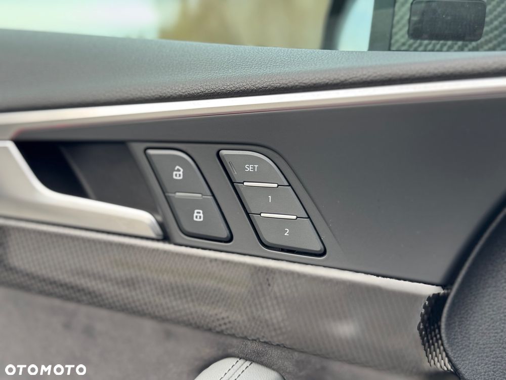 Audi S4 Limousine - 25