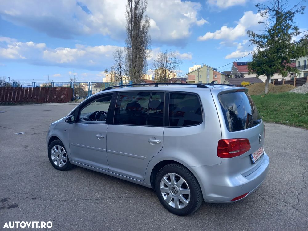 Volkswagen Touran 1.6 TDI DPF BlueMotion Technology MATCH - 18
