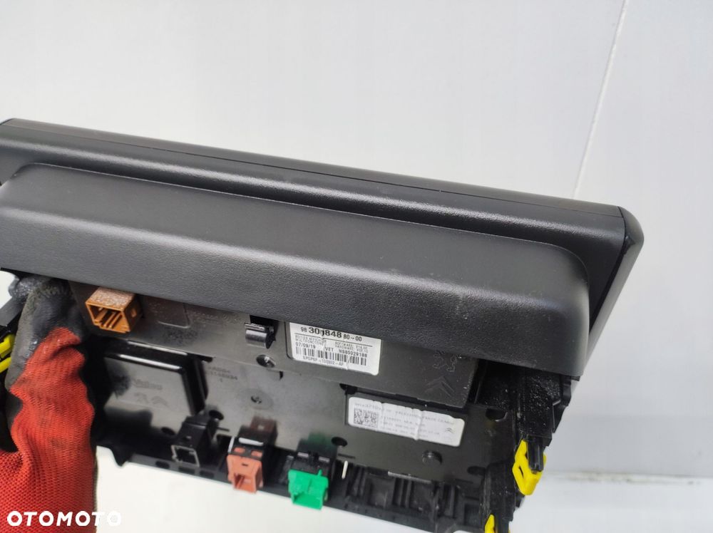 wyświetlacz ekran radia radio panel sterowania radia citroen c3 iii 3 - 7