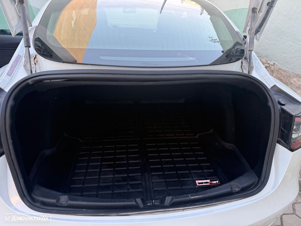 Tesla Model 3 Long-Range Dual Motor AWD - 6