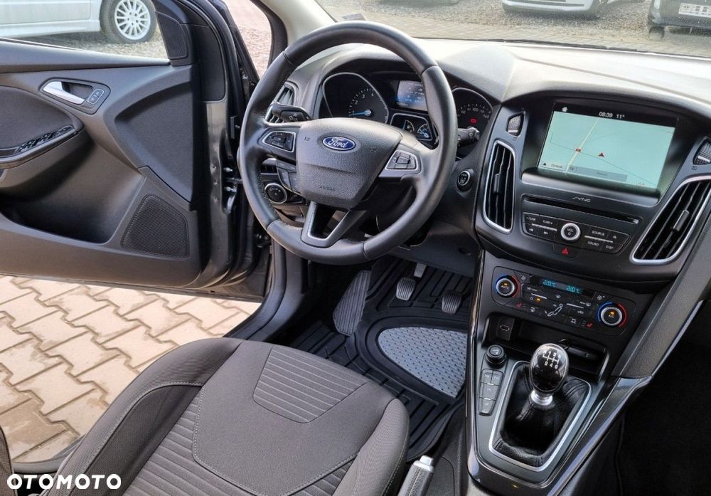 Ford Focus - 6