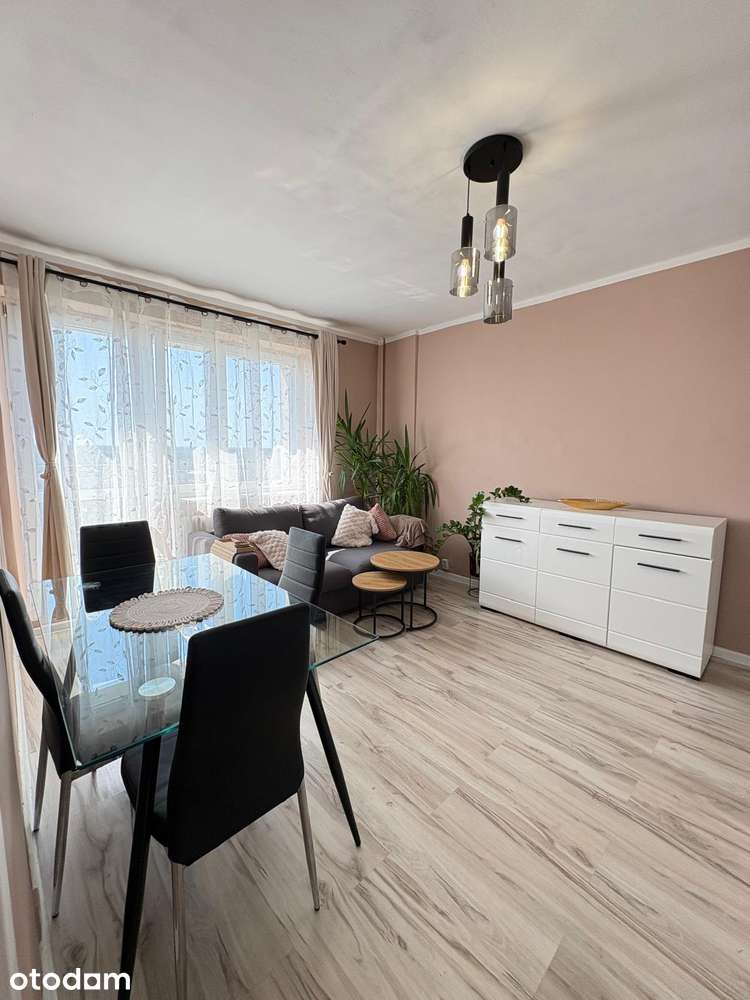 Mieszkanie 2-pokojowe, 10 piętro, winda, balkon francuski