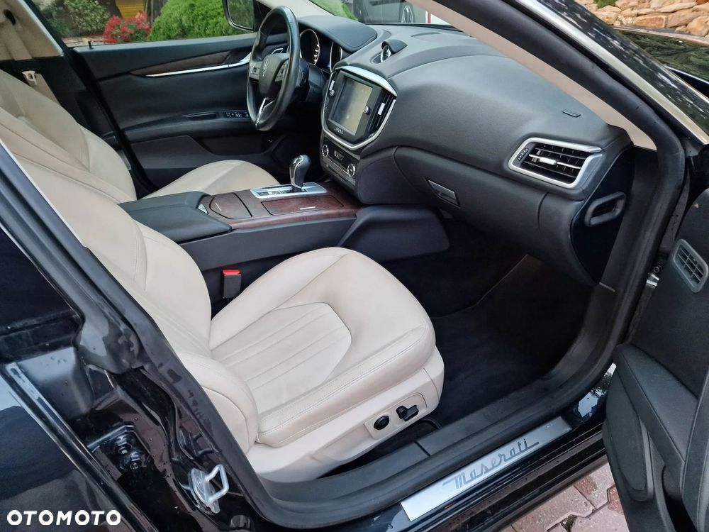 Maserati Ghibli S Q4 - 11