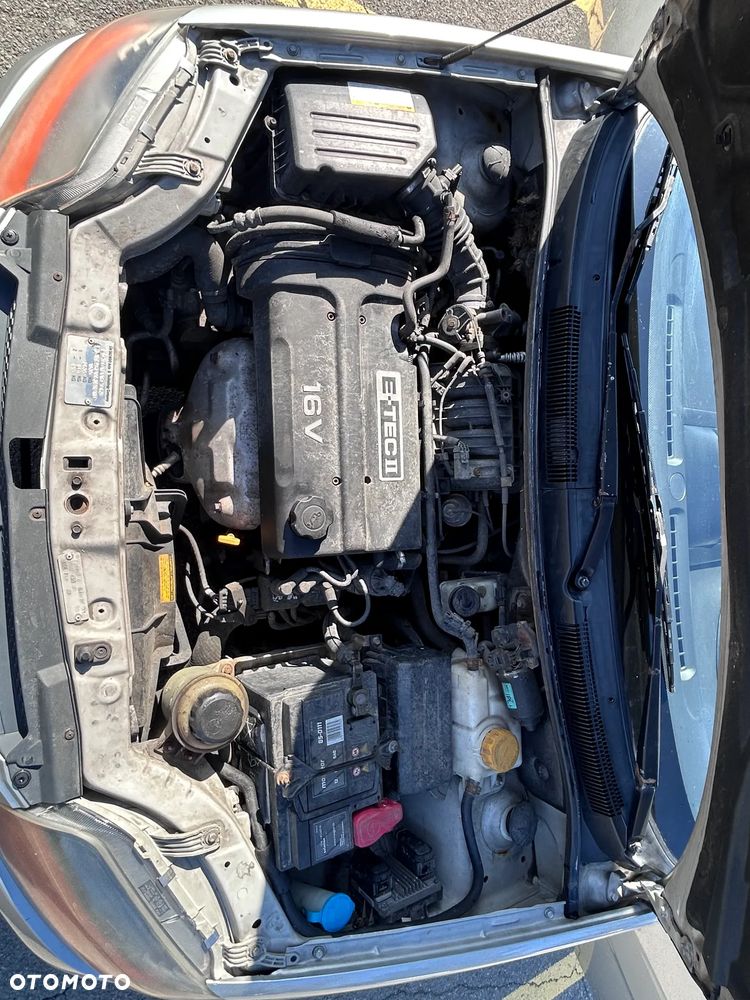 Chevrolet Kalos - 13