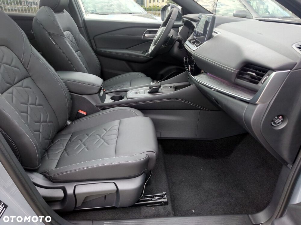 Nissan Qashqai 1.3 DIG-T MHEV Tekna Xtronic - 28