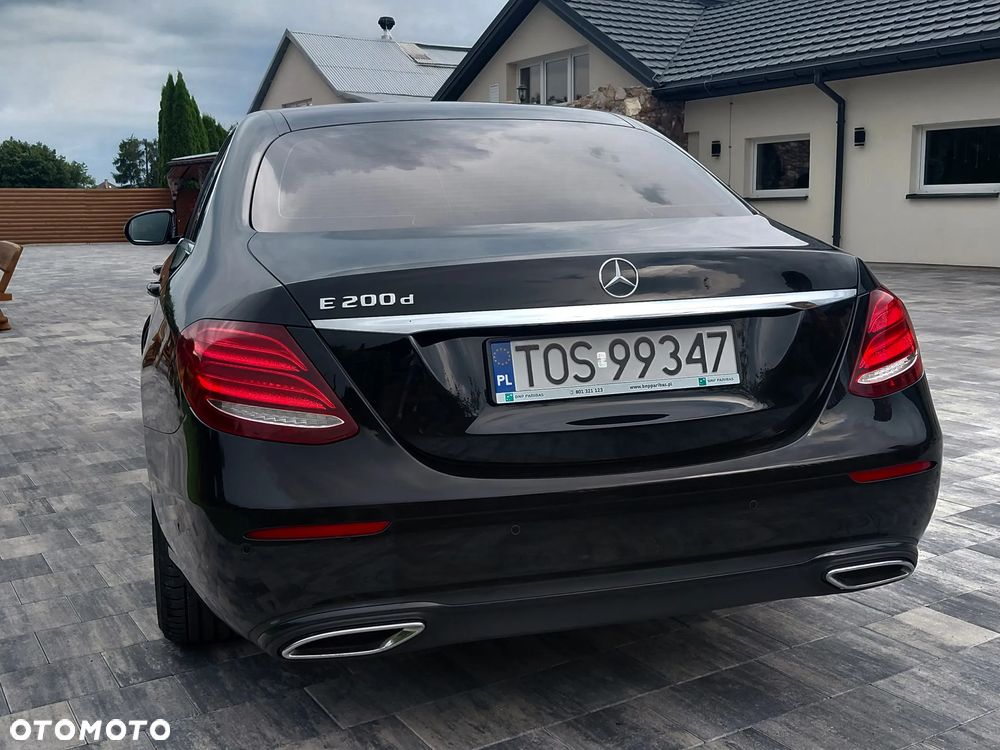 Mercedes-Benz Klasa E 200 d 9G-TRONIC Avantgarde - 12