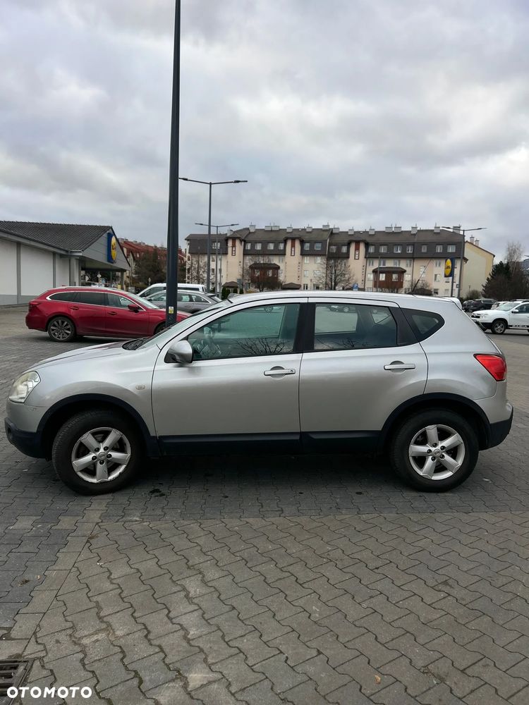 Nissan Qashqai - 4
