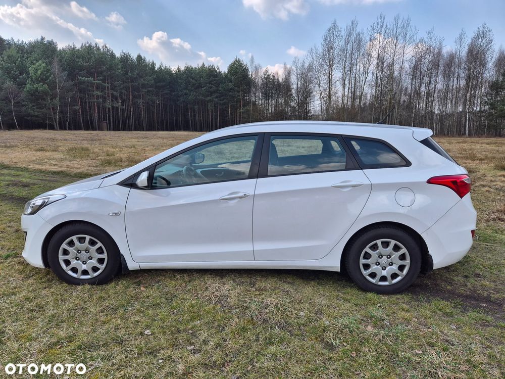 Hyundai i30 1.6 CRDi Classic - 10