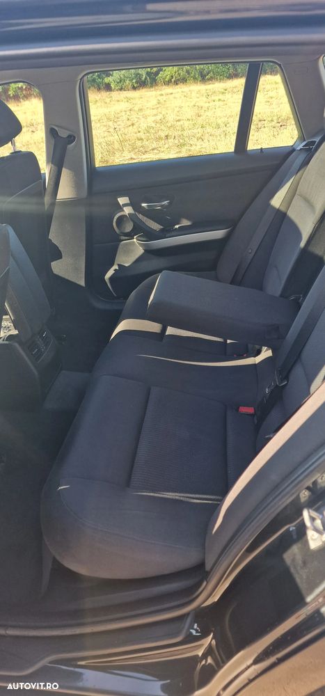 BMW Seria 3 318d - 7