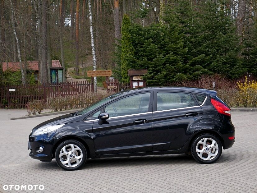 Ford Fiesta 1.25 Titanium - 10