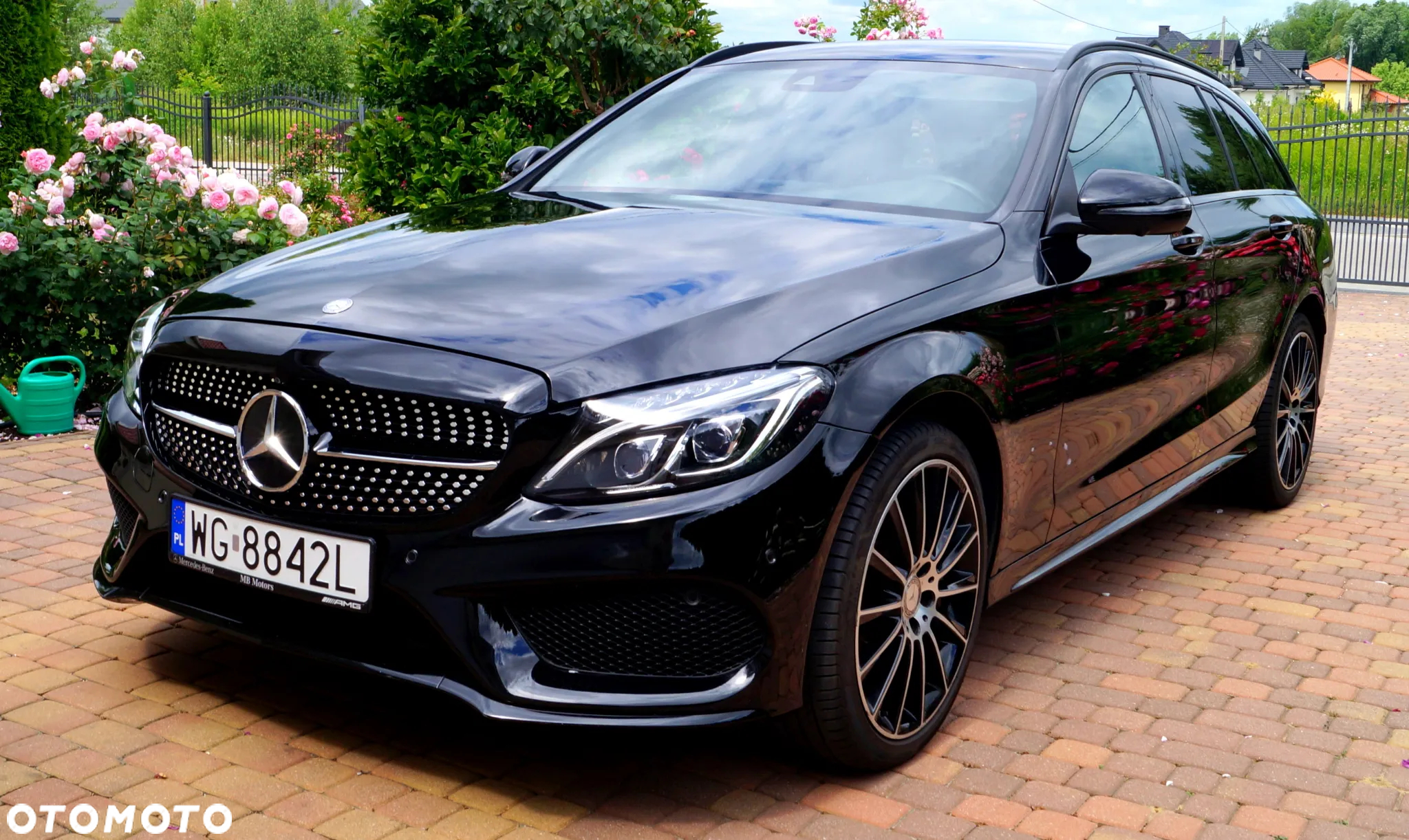 Mercedes-Benz Klasa C 250 d 4Matic T 9G-TRONIC AMG Line - 3