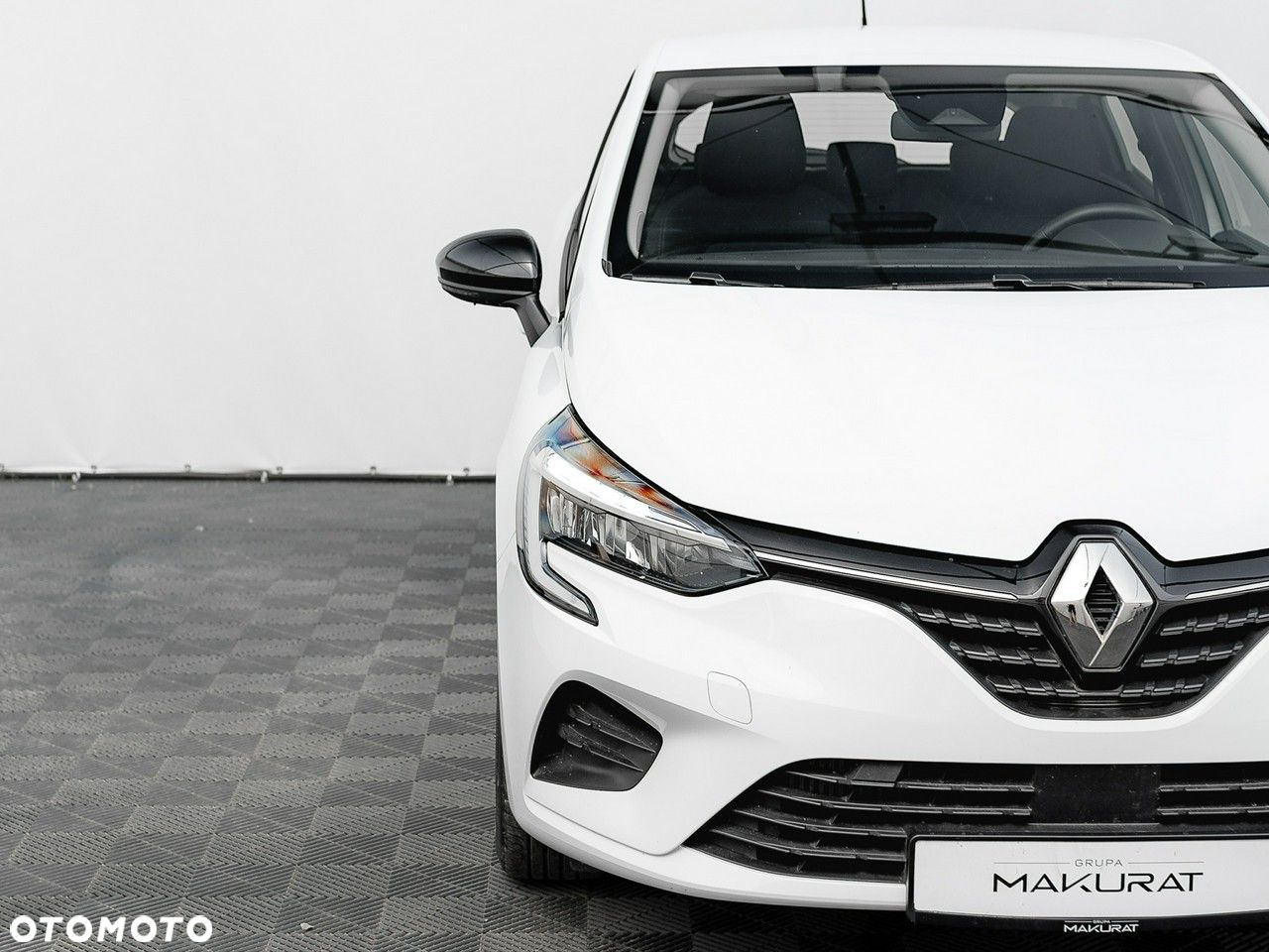 Renault Clio 1.0 TCe Equilibre - 9