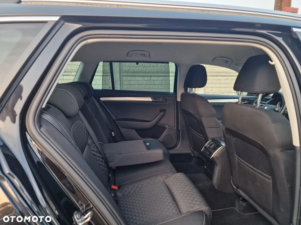 Skoda Superb ver-combi-1-4-tsi-iv-dsg-style - 19