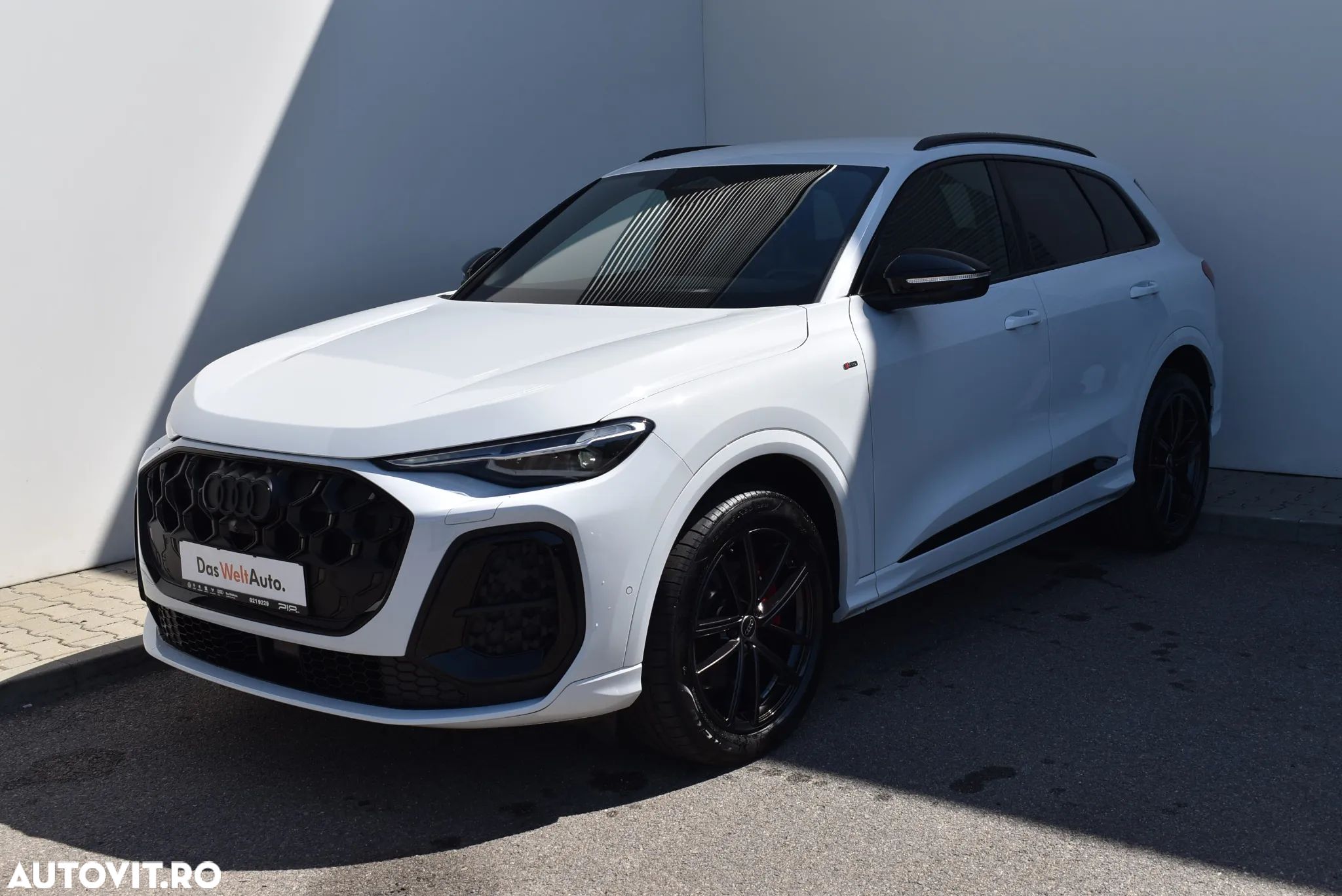 Audi Q5 40 TFSI quattro S tronic MHEV - 1