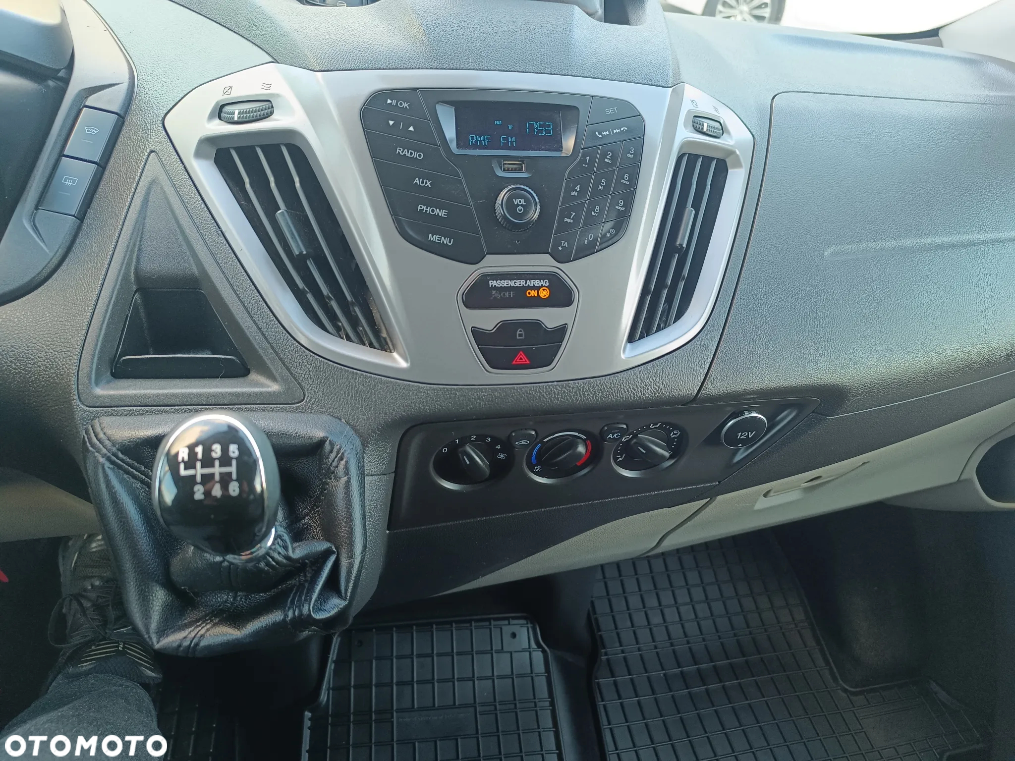 Ford Tourneo Custom 300 L1H1 VA Trend - 19