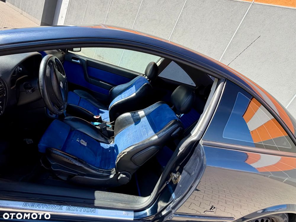 Opel Astra 1.8 Bertone - 8