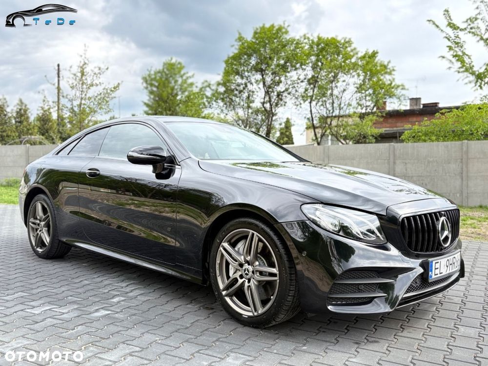 Mercedes-Benz Klasa E 400 4Matic 9G-TRONIC 25th Anniversary Edition - 4