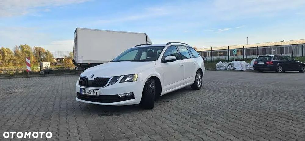 Skoda Octavia ver-iii-kombi-17--20 - 3