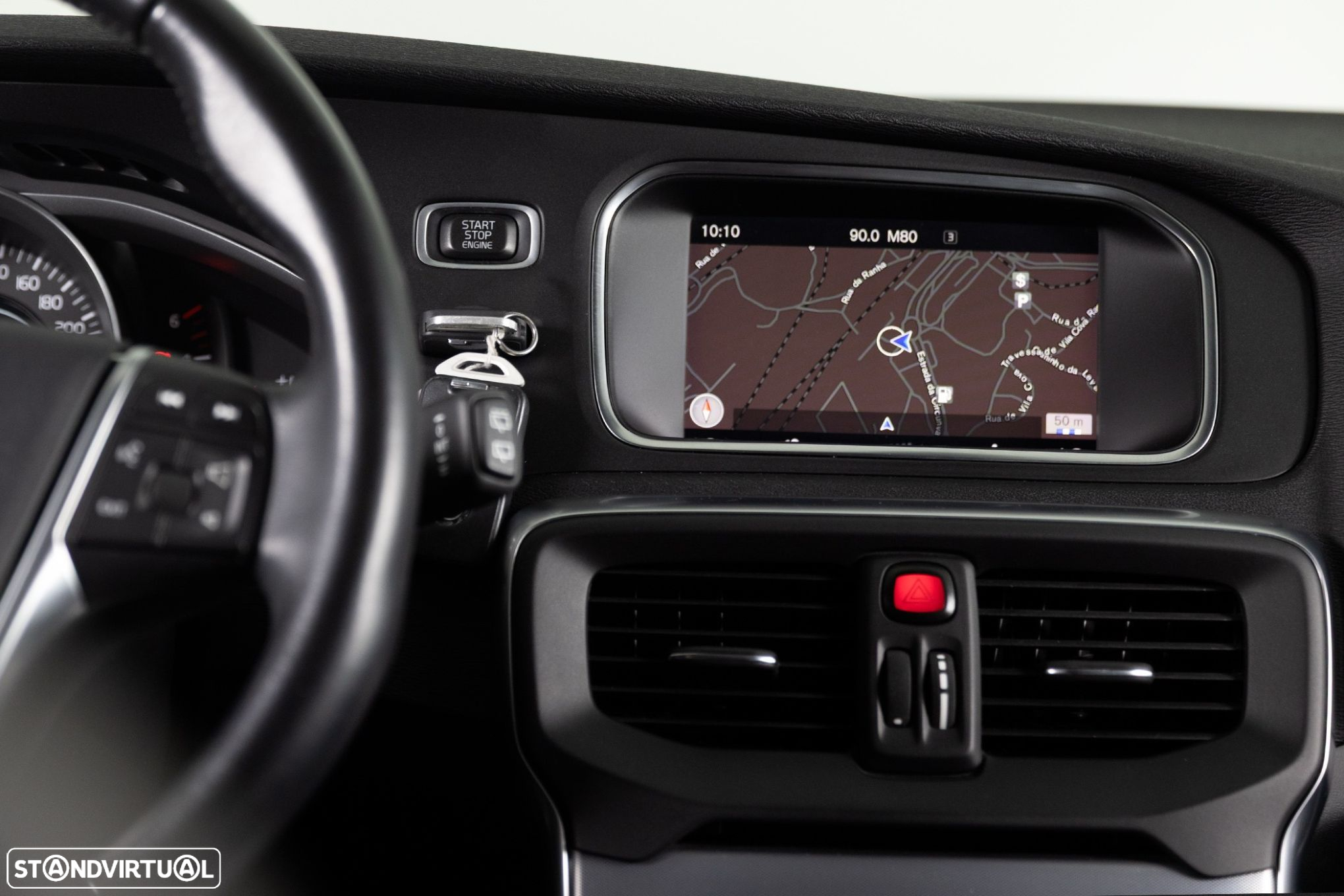 Volvo V40 Cross Country 2.0 D2 Plus - 9