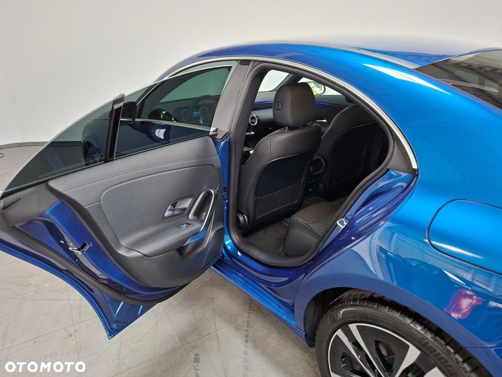 Mercedes-Benz CLA - 20