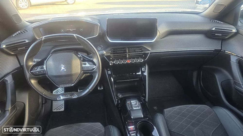 Peugeot e-2008 GT Pack - 8