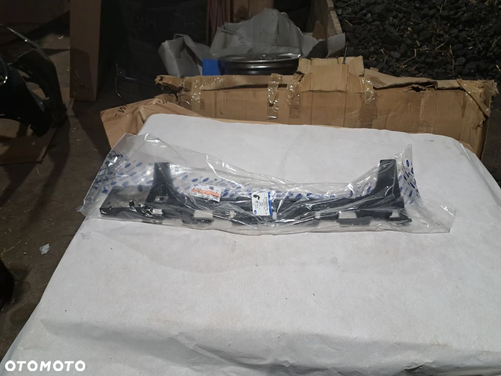 ślizg mocowanie zderzaka tylnego tył Ford Focus MK-4 IV 2414888 JX7B-17H760-SD Deflektor Deflector zderzaka Ford Focus IV MK-4 - 1