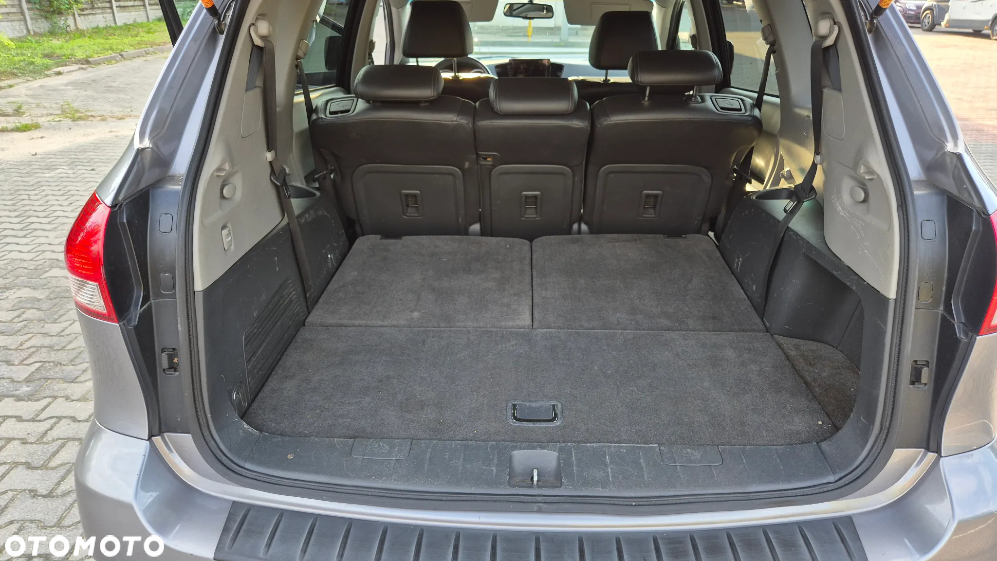 Subaru Tribeca - 13