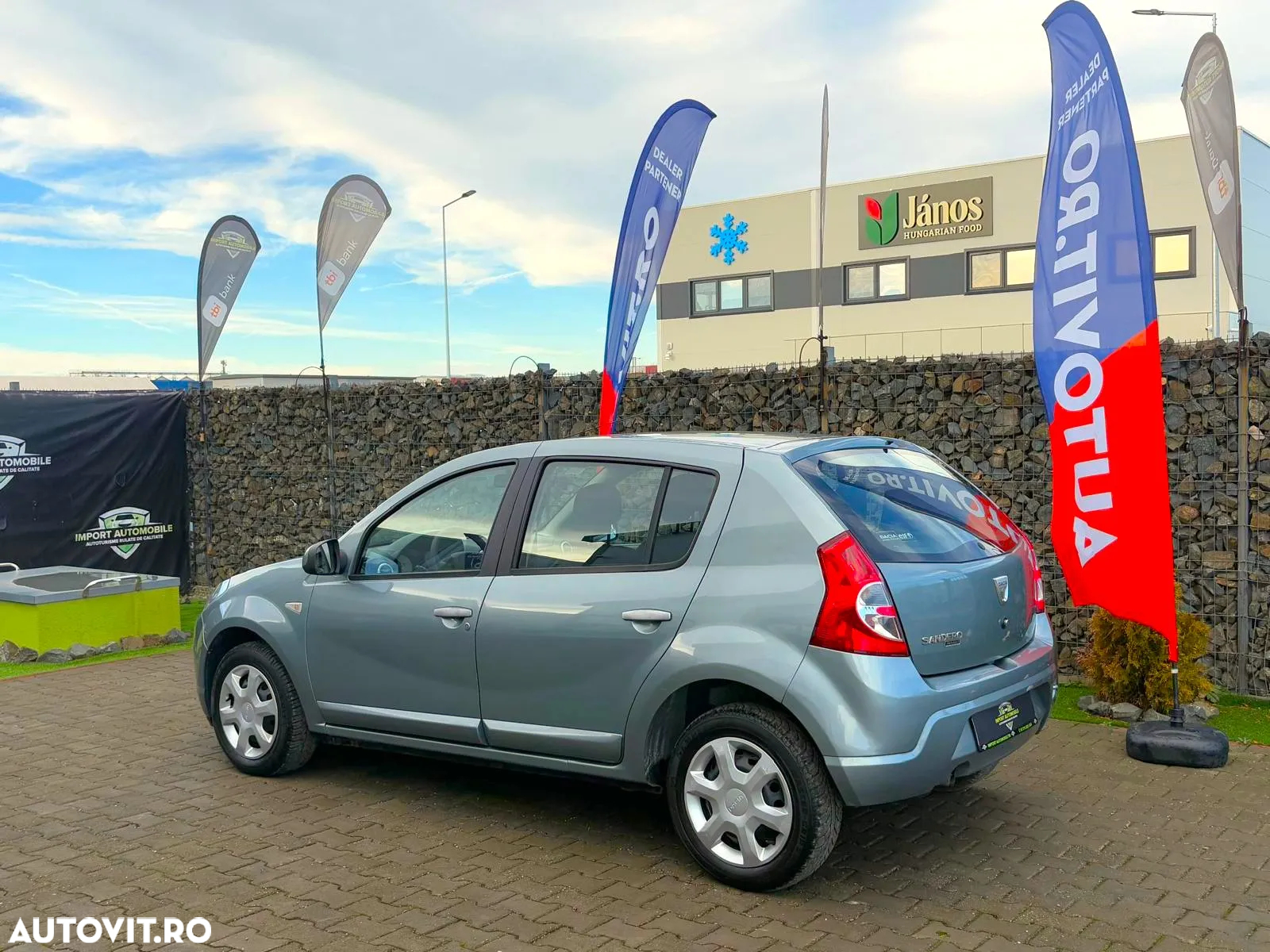Dacia Sandero - 6