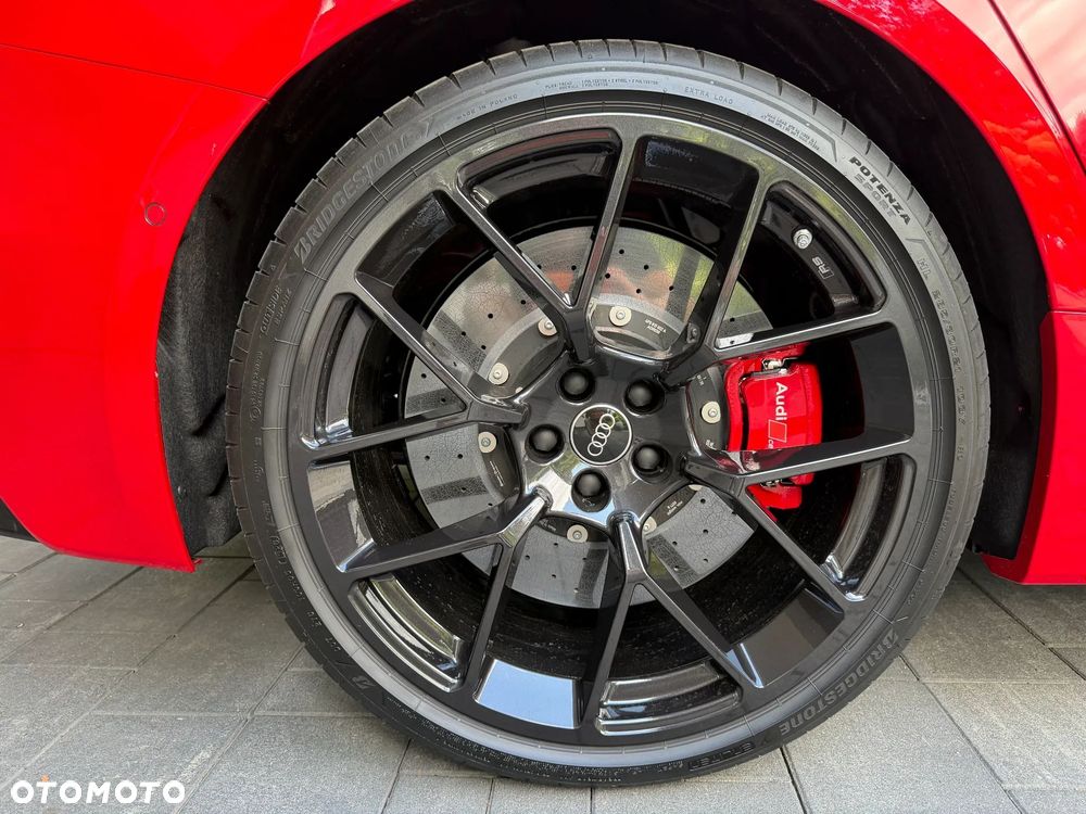 Audi RS5 Avant - 11