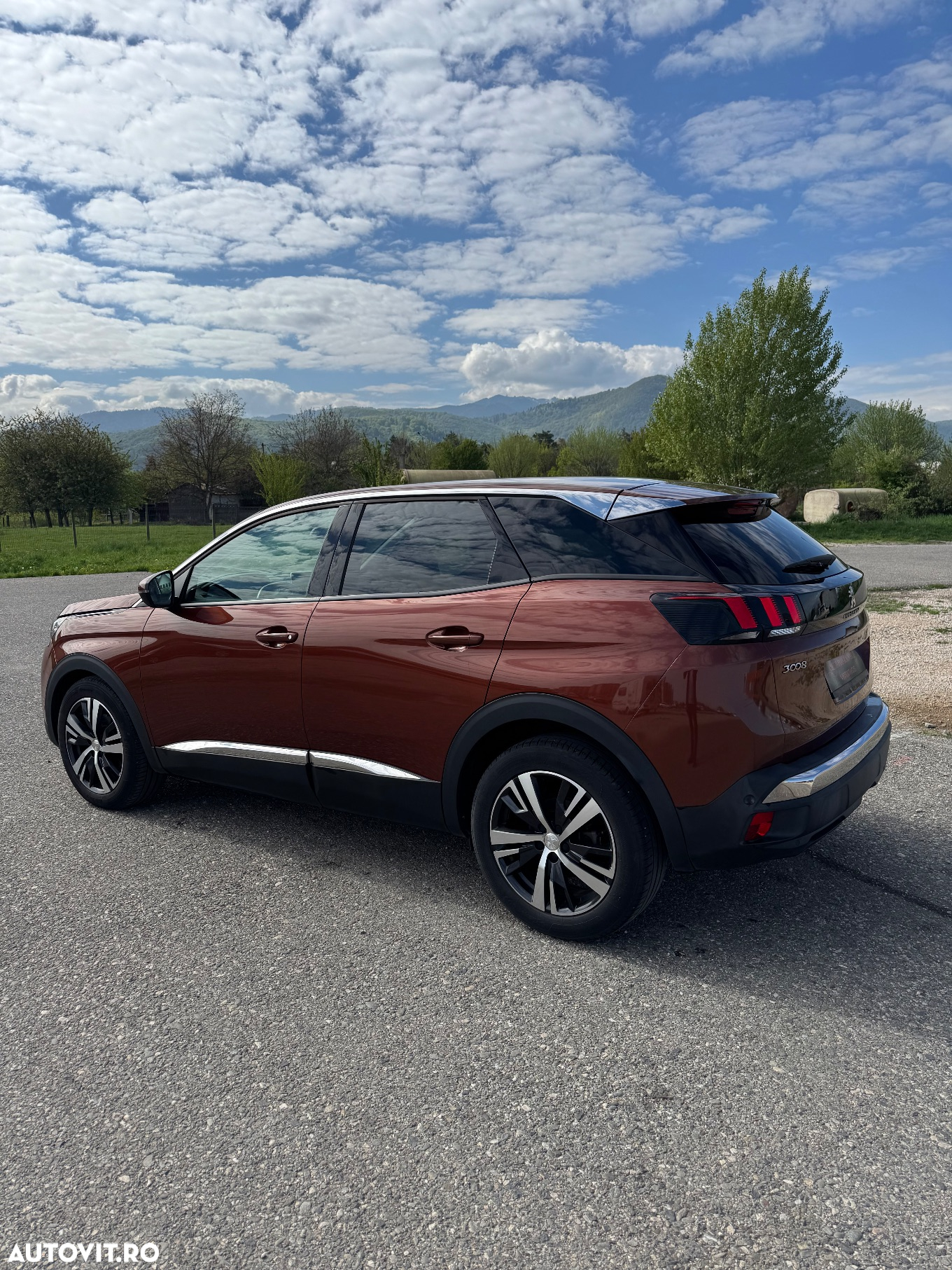 Peugeot 3008 1.2 PureTech Turbo S&S EAT6 Allure - 3