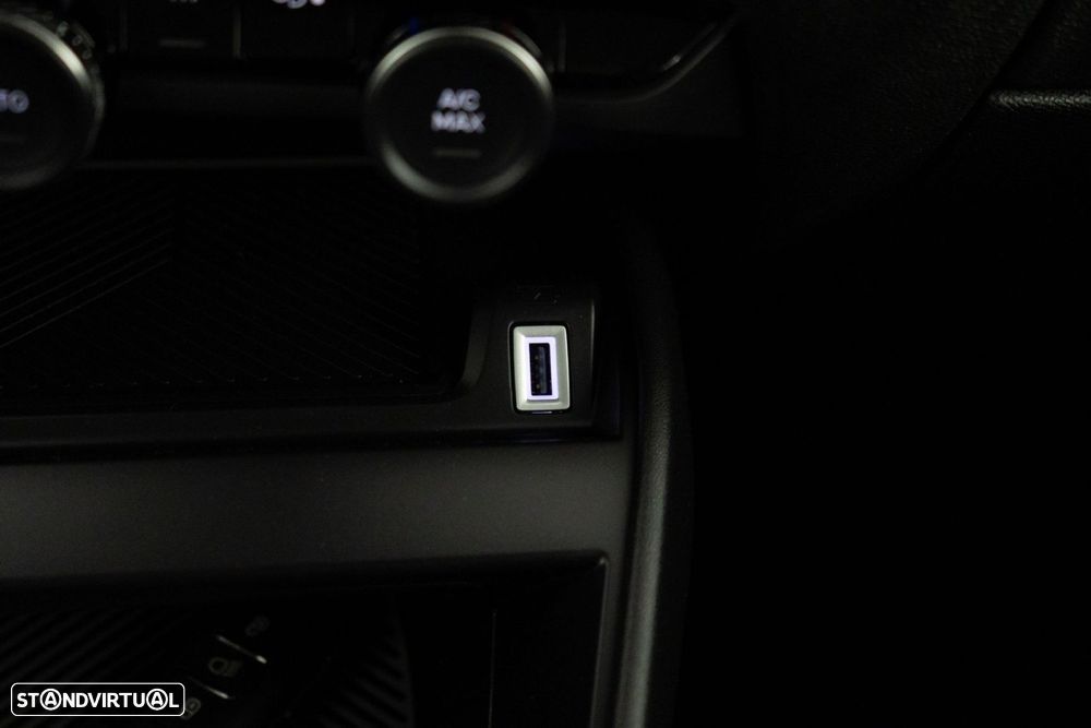 Citroën e-C4 50 kWh Live Pack - 27