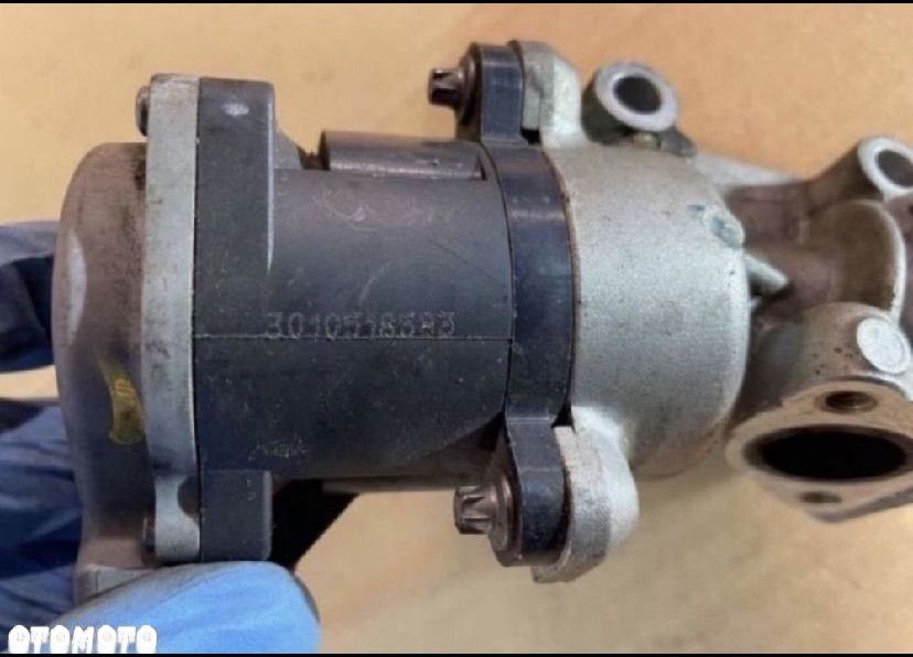 4R8Q90475 zawór egr Ford galaxy mk3 mondeo mk4 Jaguar - 4